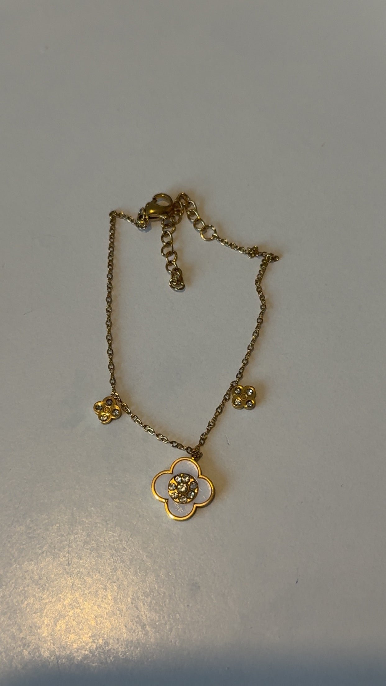 BRACELET EN ACIER INOXYDABLE ET NACRE